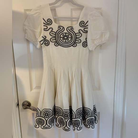 Habitual Other - Habitual Girls Puff-Sleeve Embroidered Dress – Size 16 (NWT)